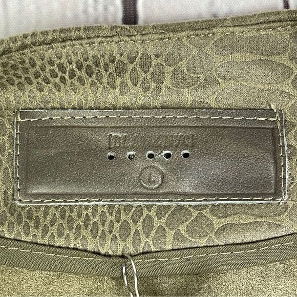 BLANK NYC olive green faux suede snake print open front drape jacket NWT, size L - Picture 2 of 12